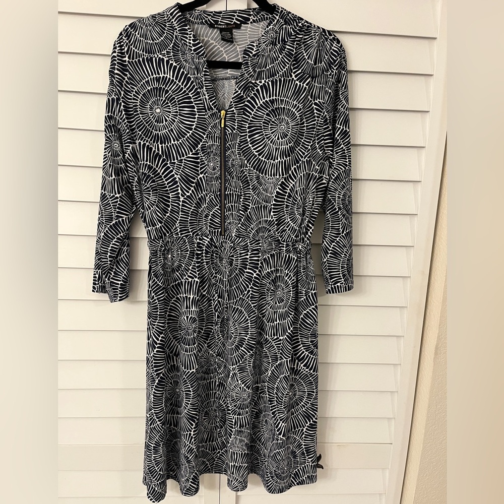 Robert Louis Women's Navy & White Printed Zip-Front Long Sleeve Dress